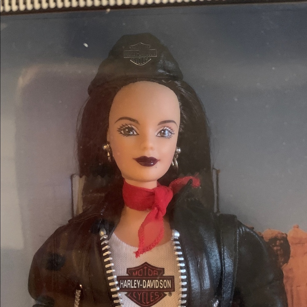 NEW Harley-Davidson Barbie with Black Jacket and Red Scarf *damaged box - Picture 4 of 14